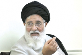 امام جمعه مشهد: تا حرف ميزنيم ميگويند جوانان نشاط و تفريح ميخواهند؛ به چه قيمتي؟ به قيمت نابود کردن ارزش ها؟