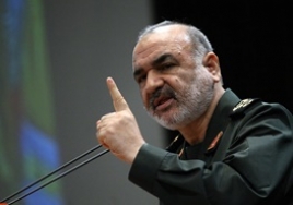 جنگلی از موشک در تونلها و اماکن خاص برای پرتاب به سوی دشمن آماده کردهایم