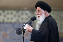 انتقادات صریح علمالهدی از دولت و مجلس / دیدید سیاست خارجی تان شکست خورد / این قدر بی تفاوت گوشهای نشستن وزارت خارجه را آزاد گذاشتن که هر کاری میخواهد بکند درست است؟