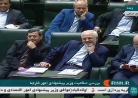 لبخند ظریف به مخالفش/ وقتی ظریف، «آقای برجام» خطاب شد و ابطحی خودش را گزینه بهتری معرفی کرد!