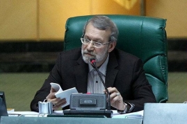 لاریجانی: ادبیات موهن ترامپ در تراز شغل کابارهداری اوست