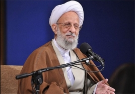 حداقل ۱۰ میلیون انقلابی در کشور داریم / امام (ره) در اوایل نهضت حتی همکاری چپیهای منکر خدا را هم رد نکردند؛ زیرا. برای عبور از یک مرحله، وجود آنها نیز بیفایده نبود / اما وقتی کار به جایی رسید که باید هدف اصلی شکوفا شود، امام (ره) صراحتاً اسلام را مطرح کردند / حتی درمورد مصدق که برای برخی، الگوی مبارزان ضدپهلوی بود، هم فرمودند: