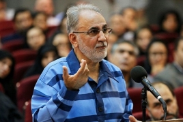 وکیل نجفی: موکلم به قتل «شبه عمد» اقرار دارد نه «عمد»/ شاهدی بر عمدی بودن قتل وجود ندارد / پزشکی قانونی با صراحت اعلام کرده که شلیک بیضوی بوده؛ یعنی نجفی به صورت مستقیم به مرحومه شلیک نکرده/ ختم رسیدگی به پرونده نجفی اعلام شد؛ رای در مهلت قانونی صادر میشود