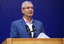 اطمینان میدهم که یک میلیارد یورو پول گم نشده/ هیچ پهپاد ایرانی مورد هدف آمریکا قرار نگرفته؛ آمریکا اگر ادعایی دارد میتواند شواهد خود را نشان دهد/ موضوع توقیف نفتکشهای ایران و انگلستان از طرق دیپلماتیک قابل حل است