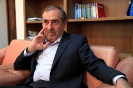 الویری: ما به آن نجفی رای دادیم که کارنامه اش درخشان بود/ به آرمانهای انقلاب نرسیدم اما از مبارزه پشیمان نیستم/ شفافیت، نان خلافکاران را آجر میکند