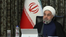 کنایه کرونایی روحانی به آمریکاییها: کشوری نیستیم که اجساد را با کامیونهای یخچالدار جابجا کنیم/ برای اوج گیری احتمالی کرونا آماده ایم/ اجرای طرح فاصلهگذاری اجتماعی تا ۲۰ فروردین/۲۰ درصد بودجه امسال را به مبارزه با کرونا اختصاص دادیم
