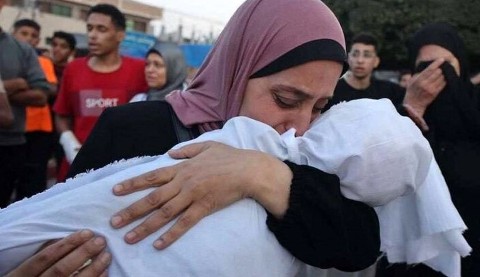 تعداد شهدای غزه به ۱۵۲۰۷ نفر رسید