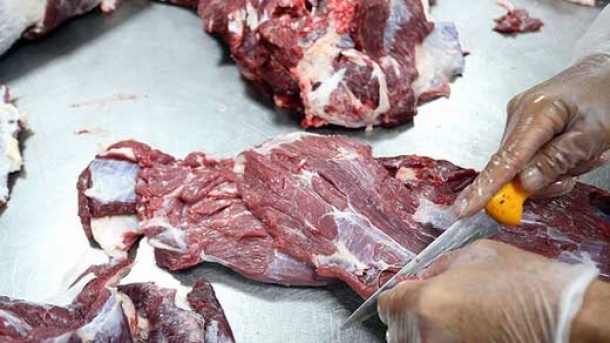ادامه عرضه گوشت های وارداتی تا پایان سال