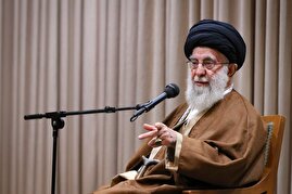 رهبر انقلاب: این که ما اختلافات سلیقهای و سیاسی و کاری خودمان را به شکل دعوا و اختلاف مطرح کنیم این همیشه مضر است، امروز از همیشه مضرتر است / امروز بیشتر از همیشه اختلاف و یقهگیری به ضرر است ولو این یقهگیری فرض کنید که بخاطر مسئلهی شخصی هم نباشد / جبههبندی نشود و اینجور نباشد که بلندگوی مجلس اختلاف را نشان بدهد رهبر انقلاب: این که ما اختلافات سلیقهای و سیاسی و کاری خودمان را به شکل دعوا و اختلاف مطرح کنیم این همیشه مضر است، امروز از همیشه مضرتر است / امروز بیشتر از همیشه اختلاف و یقهگیری به ضرر است ولو این یقهگیری فرض کنید که بخاطر مسئلهی شخصی هم نباشد / جبههبندی نشود و اینجور نباشد که بلندگوی مجلس اختلاف را نشان بدهد