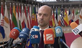 وزیر خارجه فرانسه: اگر تا پایان ماه اوت (ماه آینده میلادی) پیشرفت ملموسی در زمینه توافق هستهای ایران حاصل نشود، «مکانیسم ماشه» را فعال میکنیم وزیر خارجه فرانسه: اگر تا پایان ماه اوت (ماه آینده میلادی) پیشرفت ملموسی در زمینه توافق هستهای ایران حاصل نشود، «مکانیسم ماشه» را فعال میکنیم