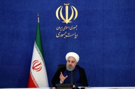 روحانی: با صداقت می گویم واکسن نزدهام /از پیک چهارم عبور کردهایم