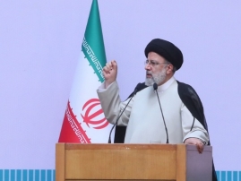رئیسی: در سفرهای خارجی و ملاقات با سران کشورهای همسایه، شاهد اشتیاق آنها به تولیدات و محصولات ایرانی هستم / هر تولیدکننده باید راهکارهای کاهش قیمت تولید را پیدا کند / باید نسبت به مسأله خامفروشی شدیداً حساس باشیم