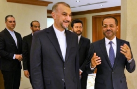 وزیر خارجه ایران: ابتکار سلطان عمان برای بازگشت همه طرف‌ها به تعهدات برجامی روی میز است