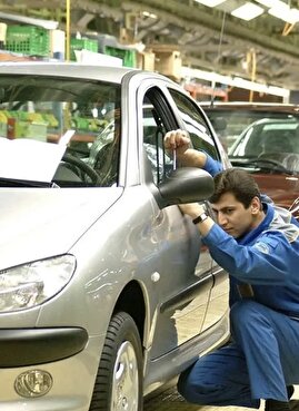 ایران‌خودرو ۴ هزار خودرو ناقص تولید کرد