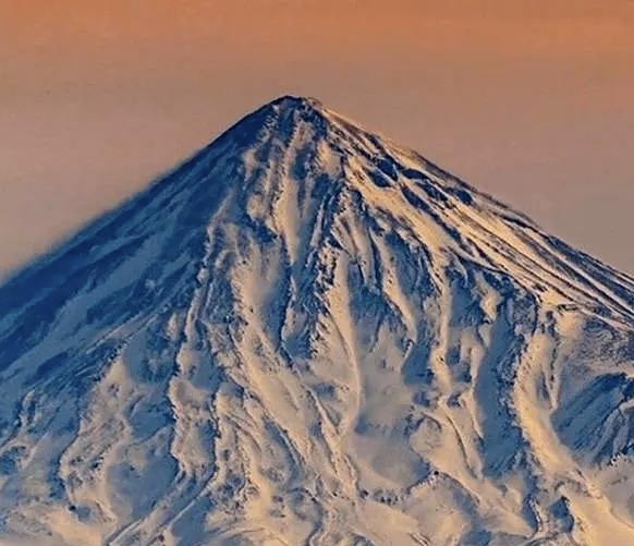 سرمای قطبی در قلب ایران/ ثبت دمای منفی ۵۳ در دماوند