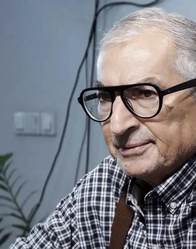 زیباکلام: دغدغه من دخالت بیگانه است، نه اعتراض مردم