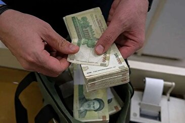 افزایش حقوق کارمندان در سال آینده بین ۲۱ تا ۴۳ درصد به صورت پلکانی معکوس تصویب شد