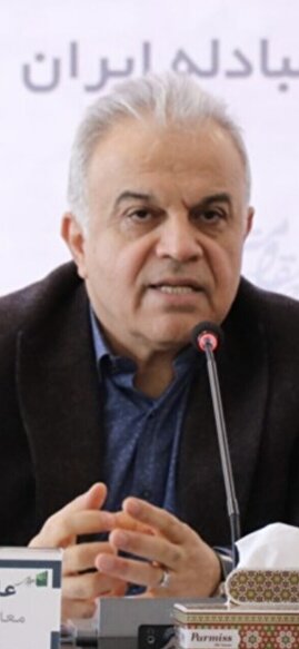 معاون ارزی بانک مرکزی استعفا کرد