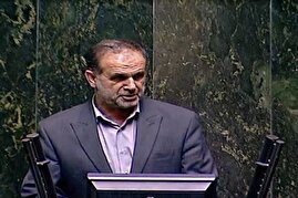 فیاضی، نماینده مجلس به نطق قرآنی پزشکیان در دفاع از بودجه: آقای پزشکیان! مردمِ زیر خط فقر را باید با لایحه بودجه درست دریابیم، نه با خواندن آیات و روایات / آنچه که امروز اینجا بیان شد کار شما نبوده است