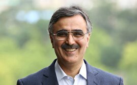 پس از افتخار دلار ۱۴۴ تومانی؛ فرزين در سمت خود ماندگار شد؟! / مقام بانک مرکزی می‌گوید فرزین امروز به همراه وزیر اقتصاد در جلسه‌ای مصوباتی درمورد بازار ارز داشته‌اند