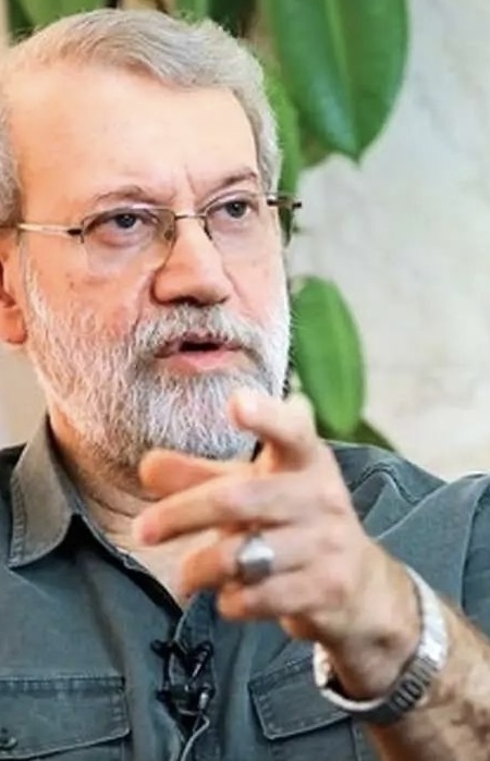 رسانه اصولگرا: دختر علی لاریجانی پیش از طرح ادعاهای مطرح شده درباره او، در داخل کشور حضور داشته