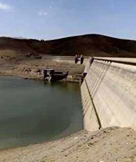 آبفای تهران: امسال میزان بارش‌ها کمتر از نصف حد نرمال بوده/ در سال جاری معادل یک‌ و نیم برابر حجم سد لتیان، آب به شبکه تزریق شده/ به‌ دلیل برودت هوا و بارش‌های عمدتاً برفی، روان‌آب و ذخایر سدها رشد چندانی نداشته/ حجم ذخیره سد کرج حدود ۶.۵ و سد لتیان تنها ۴.۵ میلیون متر مکعب است، این رقم در ۴۶ سال گذشته بی‌سابقه بوده