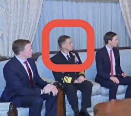 چرا ترامپ، فرمانده سنت‌کام را به مذاکرات با عراقچی فرستاده بود؟ / تیم رئیس‌جمهور آمریکا از مقام‌های عالی نظامی برای هدایت چانه‌زنی‌های ژئوپولیتیکی پیچیده استفاده می‌کند / اخراج ۱۵۰ نیروی شورای امنیت ملی، مسیر را برای ژنرال‌ها باز کرده