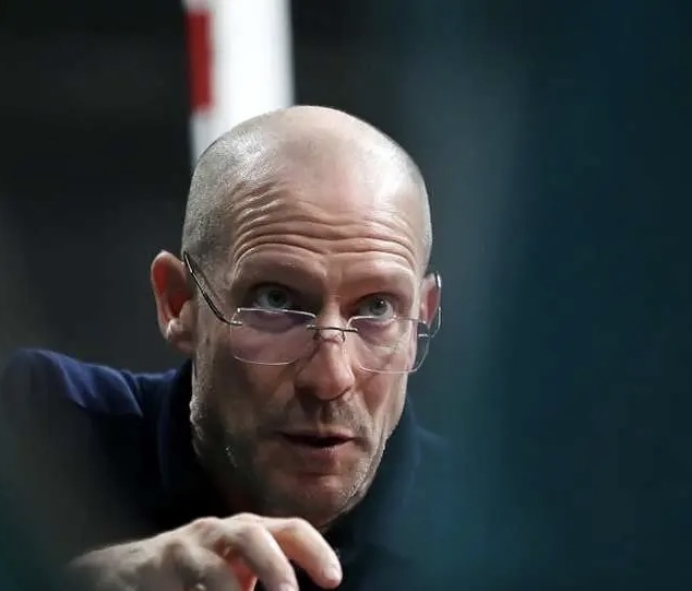 گرد و خاک در تیمملی والیبال؛ پیاتزا دو دستیارش را اخراج کرد!