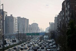 در پی خیزش گرد و خاک، هوای تهران در بیشتر مناطق «بسیار ناسالم» شد