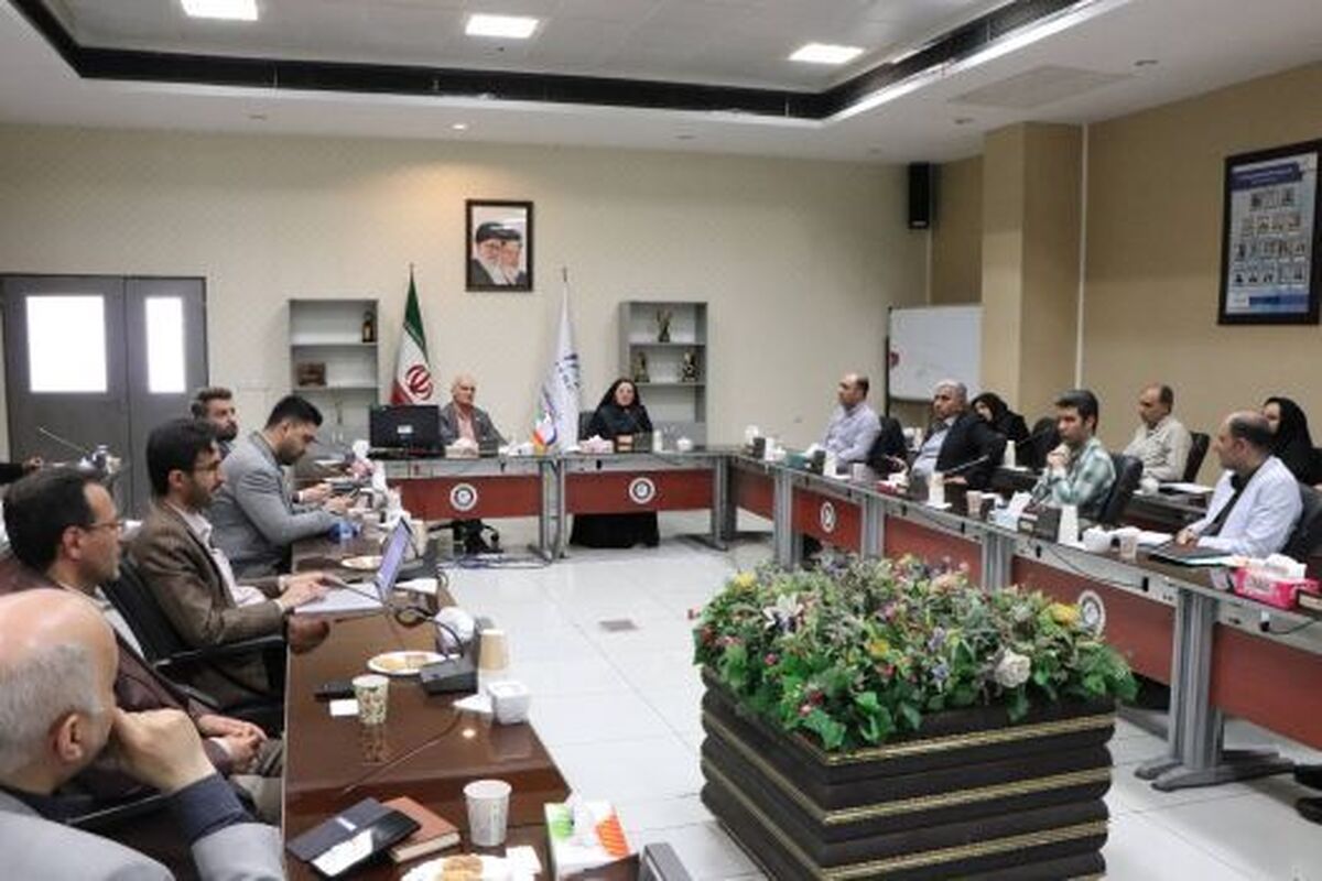 طی یک نشست صمیمانه تاکید شد.
همصدایی پژوهشگاه و بخش خصوصی برای جهش فناوری و صادرات دیجیتال در رویداد تخصصی ۵ G-AIoT طی یک نشست صمیمانه تاکید شد.
همصدایی پژوهشگاه و بخش خصوصی برای جهش فناوری و صادرات دیجیتال در رویداد تخصصی ۵ G-AIoT