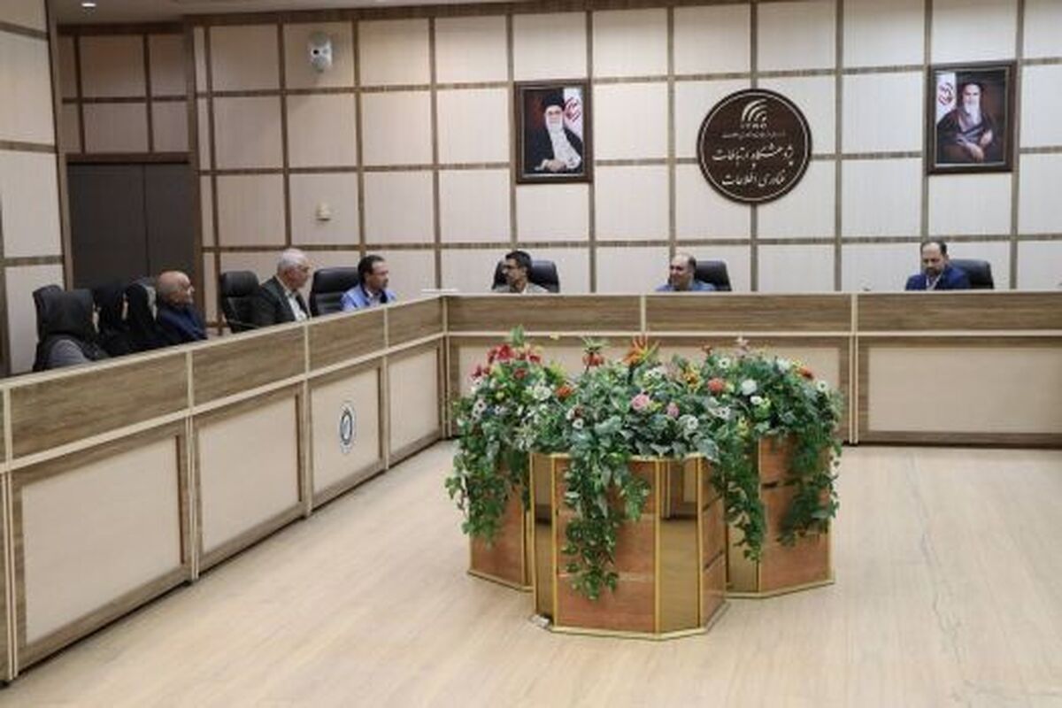 گام دوم در مسیر همافزایی پژوهشی با استانها؛
همکاری پژوهشگاه ارتباطات با مراکز استانی وزارت ارتباطات وارد فاز عملیاتی شد گام دوم در مسیر همافزایی پژوهشی با استانها؛
همکاری پژوهشگاه ارتباطات با مراکز استانی وزارت ارتباطات وارد فاز عملیاتی شد