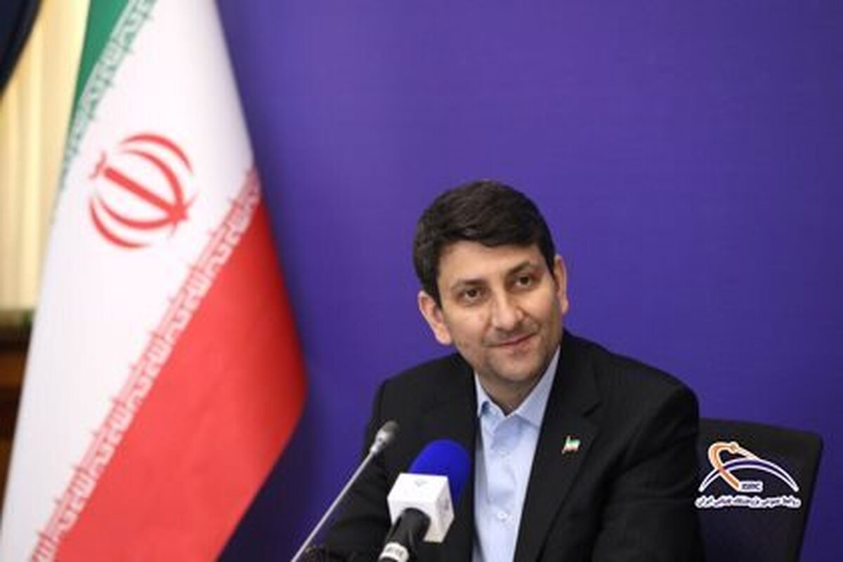 وزیر ارتباطات مطرح کرد؛ حرکت به سمت منظومه ماهوارهای با تزریق موفق ناهید ۲ در مدار زمین وزیر ارتباطات مطرح کرد؛ حرکت به سمت منظومه ماهوارهای با تزریق موفق ناهید ۲ در مدار زمین