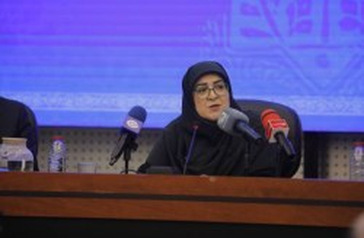 مهاجرانی: کیش نماد موفقیت مناطق آزاد است / این برند ملی باید حفظ شود مهاجرانی: کیش نماد موفقیت مناطق آزاد است / این برند ملی باید حفظ شود