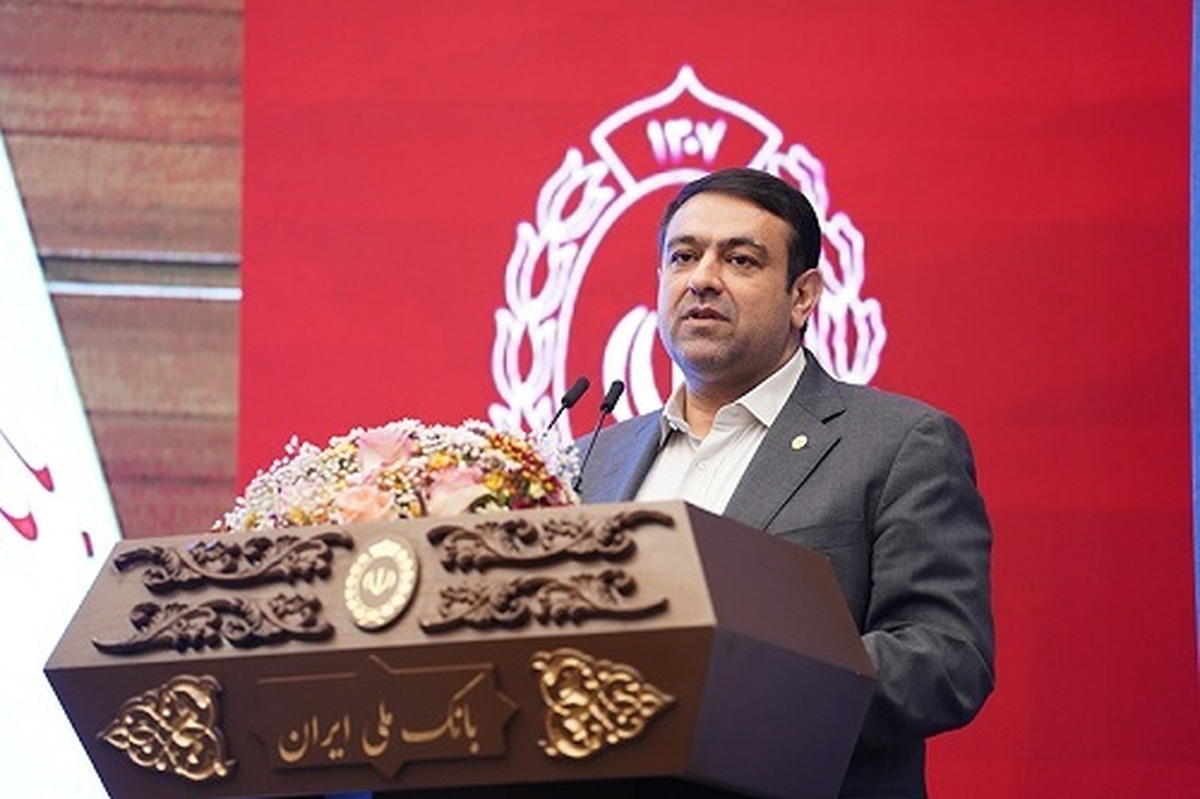 پیام تبریک مدیرعامل بانک ملی ایران به مناسبت نود و هفتمین سالروز تاسیس بانک پیام تبریک مدیرعامل بانک ملی ایران به مناسبت نود و هفتمین سالروز تاسیس بانک