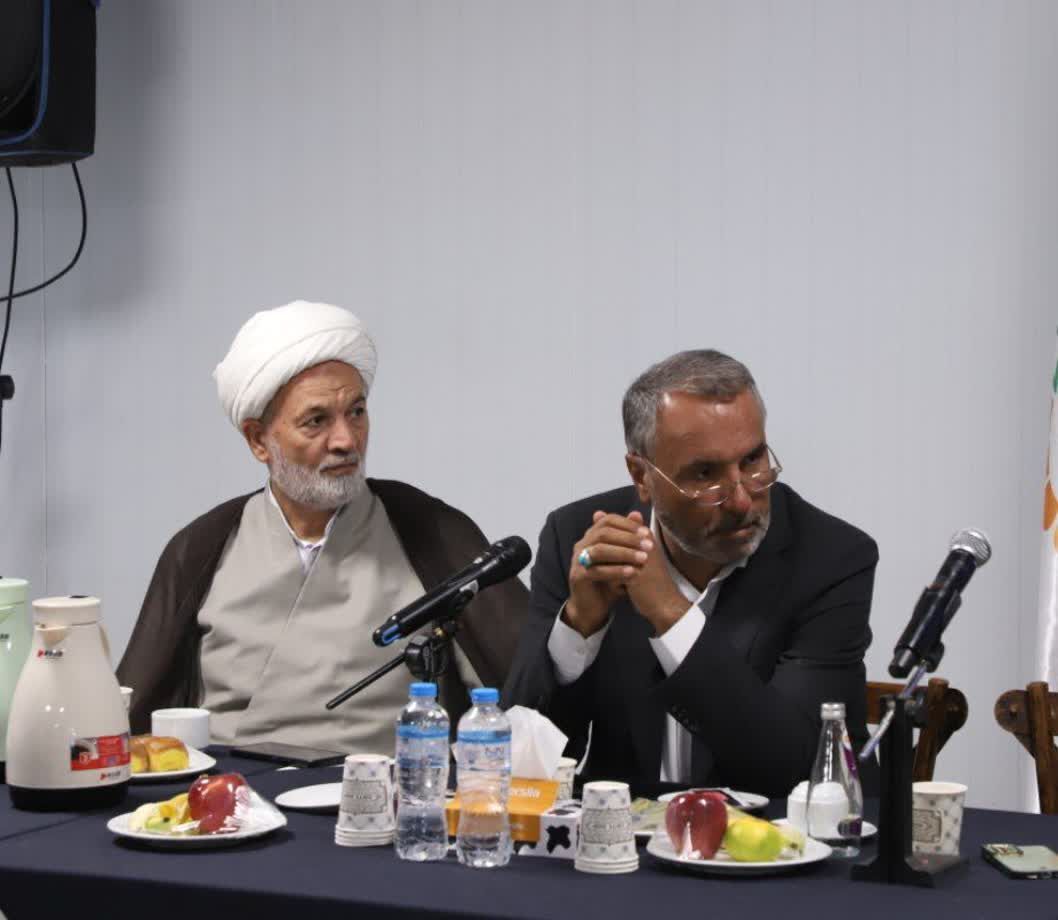 شهرک سلامت خاتم به بزرگترین مجموعه درمانی کشور تبدیل خواهد شد شهرک سلامت خاتم به بزرگترین مجموعه درمانی کشور تبدیل خواهد شد