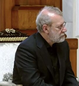 لاریجانی: خواسته‌های آمریکا ته ندارد/ ایرانیان باید سر حرف خود بایستند