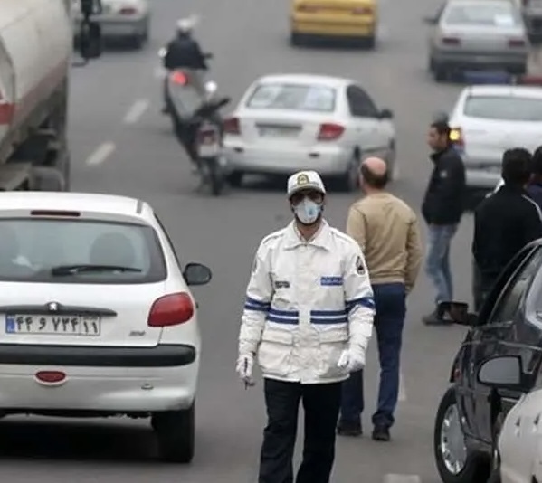 چه چیز تهران را خفه کرده؟ کیفیت سوخت، خودرو، پالایشگاه، حمل و نقل عمومی یا شاید قیمت بنزین؟