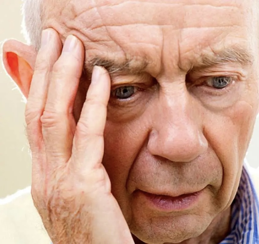 از دست دادن غیرطبیعی حافظه؛ ۶ نشانه کلیدی که باید جدی گرفت