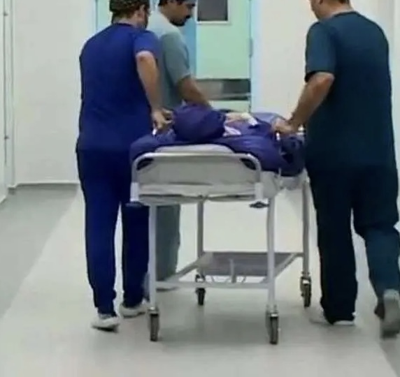 جراحی ساده تیروئید به فاجعه ختم شد/ ۱۲ روز کابوس در آی‌سی‌یو از زبان خانواده