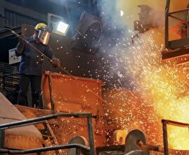 اعتراض صنفی کارگران و پاسخ غیرقانونی مدیران | چرا کارگران ذوب آهن اصفهان تعلیق شدند؟