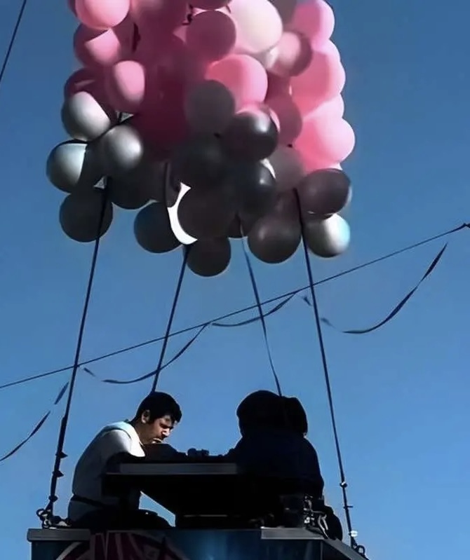 تفریح لاکچری در پایتخت/ ۳میلیون تومان پول یک فنجان قهوه!