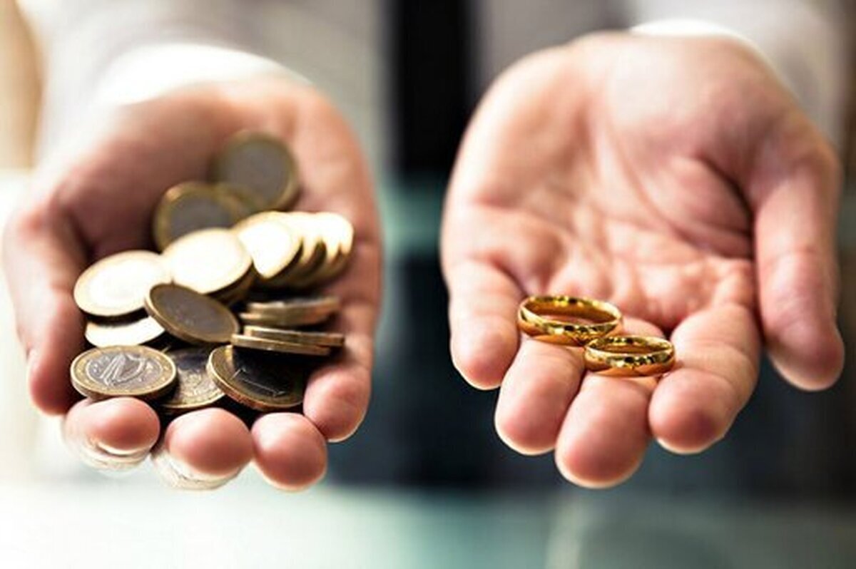 مهریه ام200سکه است؛ از روزی که مجلس قانون جدید مهریه را تصویب کرده شوهرم بعد از خیانت به من ،کتکم می زند و می گوید 14سکه بگیر و برو