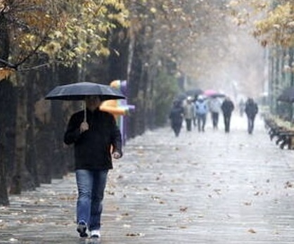 وضعیت هوای استان تهران: افزایش آلودگی هوا طی ۲۴ ساعت آینده / برخی نقاط برف و باران می‌بارد