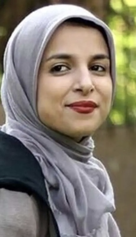 زینب موسوی؛ از توهین تا عوام‌فریبی