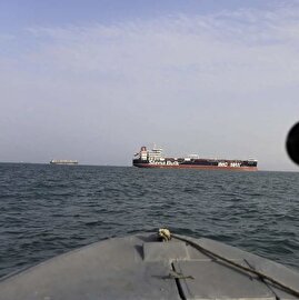 هشدار سخنگوی وزارت خارجه به آمریکا/ توقیف نفتکش ونزوئلایی دزدی دریایی است