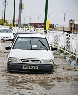 پلیس: از دو روز گذشته، استفاده از زنجیر چرخ الزامی شده / در محورهای کوهستانی، از ادامه تردد خودروهایی که زنجیر چرخ نداشته باشند، جلوگیری می‌شود