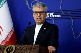 سخنگوی وزارت خارجه: وزارت خارجه مجری سیاست‌های نظامی در حوزه دیپلماسی است/ موظف هستیم تا تصمیمی که به ما ابلاغ می‌شود را بی کم و کاست اجرا کنیم/ آمریکا رفتار مذاکراتی متعارفی ندارد؛ در مواجهه با چنین دشمنی باید با جدیت بیشتری وارد عمل شد