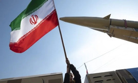 یک  منبع نظامی: تاکنون تهدید رسمی از ناحیه اماراتی‌ها اعلام نشده؛ اما اگر اماراتی‌ها بازیچه اسرائیل شوند و دست از پا خطا کنند، درسی خواهند گرفت که تا ابد فراموش نکنند / در صورتی که امارات اقدام غیرعاقلانه‌ای انجام دهد، تمام منافعش به هدف ایران تبدیل می‌شود و هیچ نقطه‌ای از تاسیسات اماراتی در امان نخواهد بود