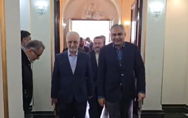 تأکید نخست‌وزیر قطر بر لزوم رسیدن به توافقی پایدار که از شروع مجدد تنش‌ها جلوگیری کند/ اولیانوف: حمله دوباره به ایران، یعنی آمریکا و اسرائیل از اشتباهات گذشته خود درس نگرفته‌اند/ بلومبرگ: یک نفتکش حاوی نفت عراق پس از توقف چند روزه به دلیل توقیف توسط آمریکا، سفر خود را از سر گرفت/ فایننشال تایمز: روزانه تنها چند کشتی از تنگه هرمز عبور می‌کنند