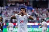 تیم منتخب مرحله گروهی جام‌ جهانی ؛ رامین در کنار مسی و هالند